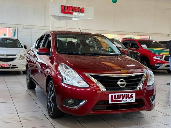 NISSAN VERSA 1.6 16V FLEXSTART SL 4P XTRONIC NISSAN VERSA 1.6 16V FLEXSTART SL 4P XTRONIC